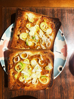 長ネギ&カレーの焼きトースト-レシピのメイン写真
