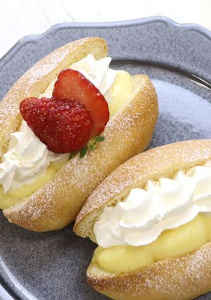 ふんわりパンでクリームパン-レシピのメイン写真