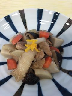 煮物 鶏肉と所沢産の里芋を使って-レシピのメイン写真