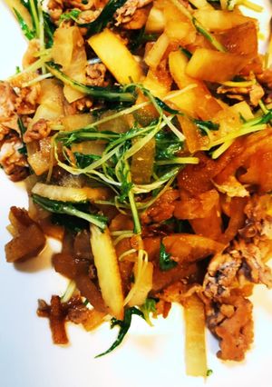 大根大量消費　大根と豚こまの炒め物-レシピのメイン写真