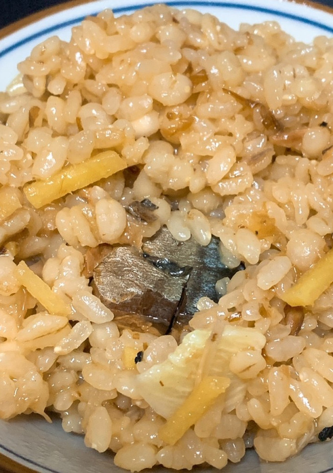 生姜と鯖缶の炊き込みご飯-レシピのメイン写真