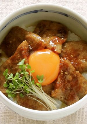 ボリューム満点！柔らか牛焼肉丼（介護食）-レシピのメイン写真