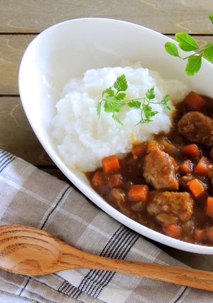 お肉ゴロゴロ柔らかビーフカレー・介護食-レシピのメイン写真