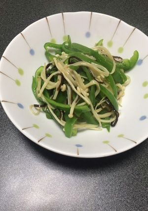 簡単☆ピーマンとえのきの塩昆布和え-レシピのメイン写真