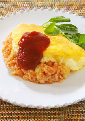 鶏団子入りふわふわオムライス（介護食）-レシピのメイン写真