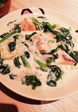 鮭とほうれん草のクリーム煮風-レシピのメイン写真