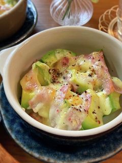 アボカドとベーコンのマヨチーズ焼き-レシピのメイン写真