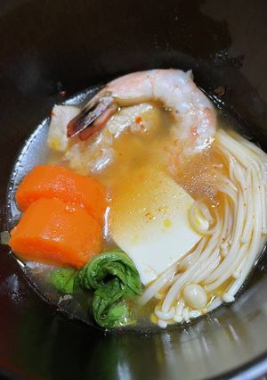 超簡単！大人じゃーん♬辛キムチ鍋-レシピのメイン写真