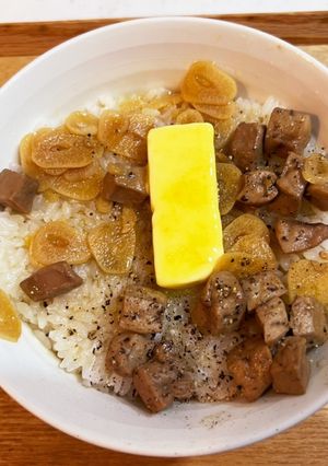 すき焼きのタレで作るフォアグラ丼-レシピのメイン写真