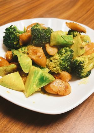 ウインナーとブロッコリーのカレーマヨ炒め-レシピのメイン写真