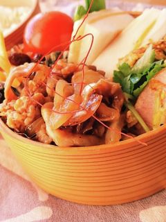 お弁当★豚バラ玉ねぎ中華炒め☆肉少なめ-レシピのメイン写真