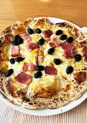 黒豆とベーコンのピザ-レシピのメイン写真