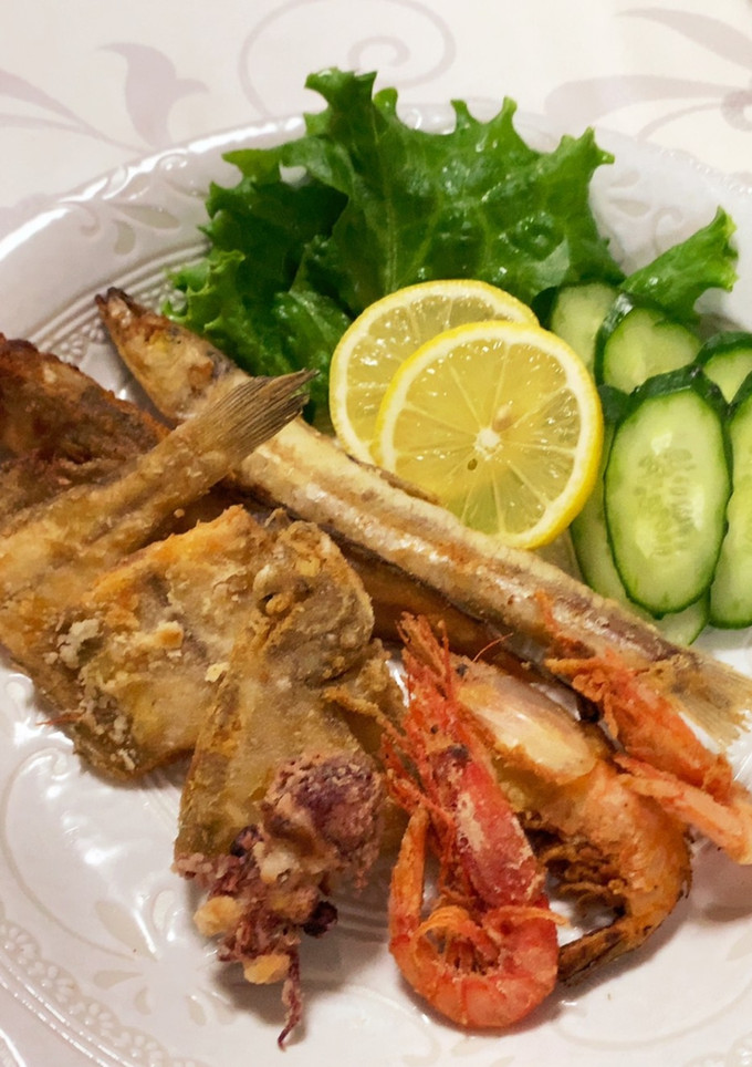 深海魚の7種。丸ごと唐揚げ-レシピのメイン写真