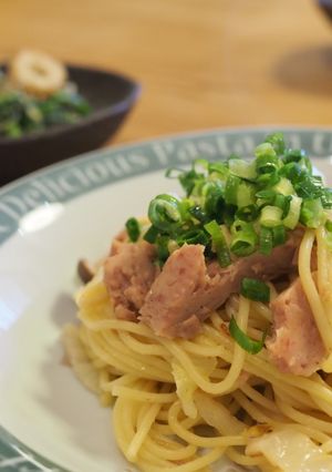 ランチョンポークで和風パスタ-レシピのメイン写真