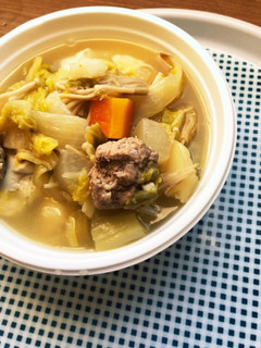 野菜の旨み&甘みたっぷり!肉団子鍋-レシピのメイン写真