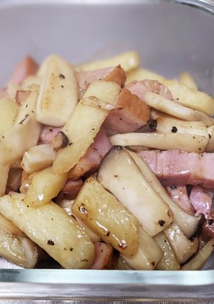 山芋とベーコンとエリンギのバター醤油炒め-レシピのメイン写真