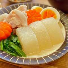 รูปของ あっさり美味しい♡塩豚バラ大根