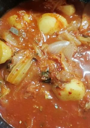 サバ缶キムチとじゃがいも煮込み-レシピのメイン写真