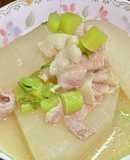 聖護院大根と豚バラ肉の白味噌煮