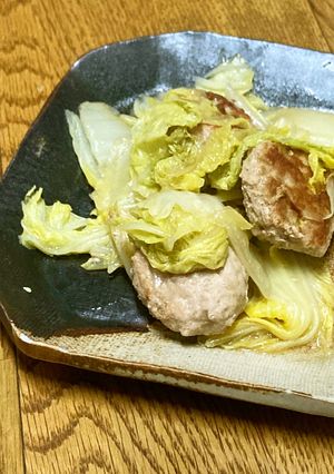 オイスター味☆肉団子と白菜の炒め煮-レシピのメイン写真