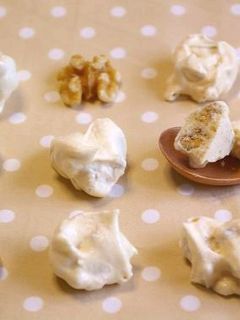 胡桃の焼きメレンゲ♪-レシピのメイン写真