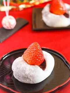 余った切り餅で♡柔らかいミルク苺大福-レシピのメイン写真