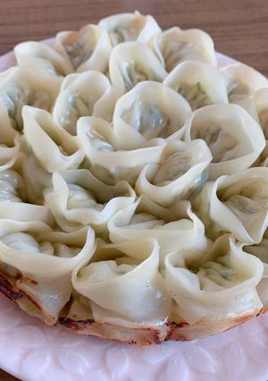 お花餃子ꕤ…˖*-レシピのメイン写真