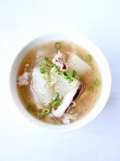 優しくて美味しい【冬瓜と豚の中華スープ】-レシピのメイン写真