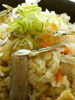 香川県 カルシウムたっぷりのいりこ飯-レシピのメイン写真