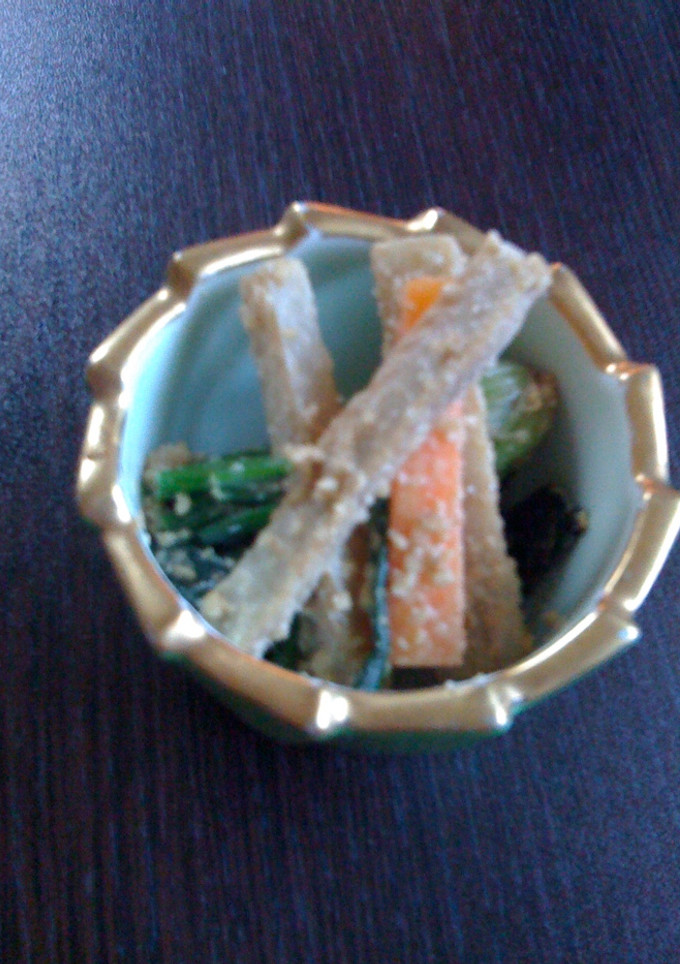 ごぼうのゴマ和え♪三の重〜肴〜にも・・♪-レシピのメイン写真