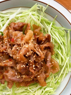 豚こまの辛味噌炒め千切りキャベツ畑♪-レシピのメイン写真