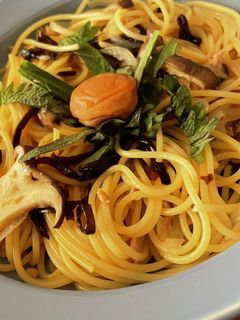 大葉と梅と塩昆布の和風パスタ-レシピのメイン写真
