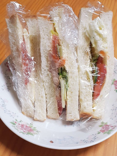 野菜たっぷりサンドイッチ-レシピのメイン写真