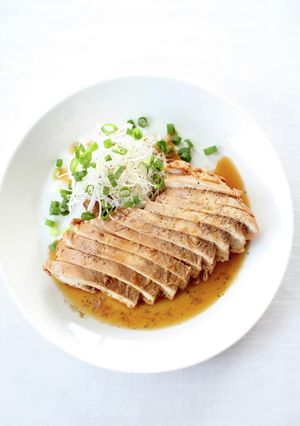 簡単にしっとり【鶏チャーシュー（煮鶏）】-レシピのメイン写真