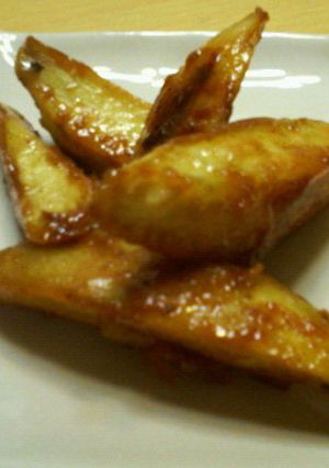 カリっカリ♪　揚げない大学芋+パン-レシピのメイン写真