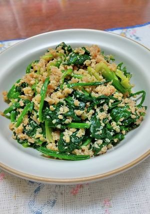 ほうれん草と鶏そぼろの炒め-レシピのメイン写真