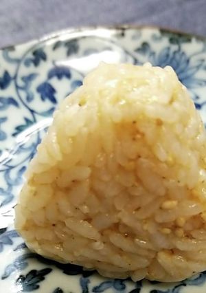 「胡麻たっぷり」お手軽混ぜ込みおにぎり！-レシピのメイン写真