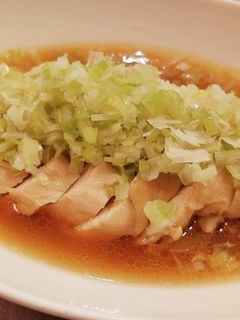 よだれ鶏*レンチンのみ!簡単ジューシー-レシピのメイン写真