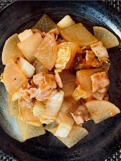 大根と豚ロースのオイスターソース炒め-レシピのメイン写真