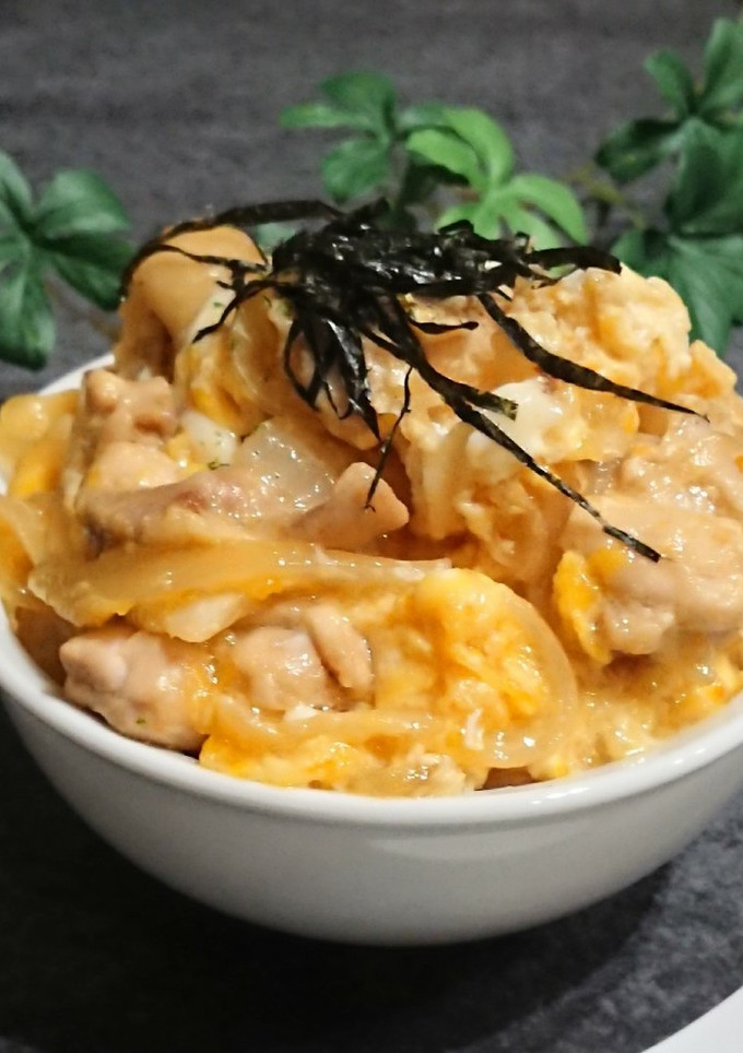 出汁がちがう。うちの親子丼-レシピのメイン写真
