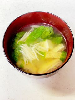 えのき 油揚げ 豆腐レタス入り味噌汁^^-レシピのメイン写真