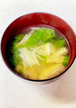 えのき 油揚げ 豆腐レタス入り味噌汁^^-レシピのメイン写真