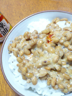 納豆にラー油!!-レシピのメイン写真