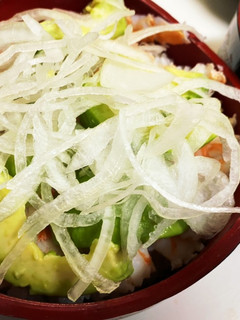 簡単!海老アボカド丼-レシピのメイン写真