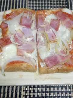 ホットサンドメーカーでピザトースト-レシピのメイン写真