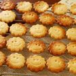 サクサク♡簡単ヘルシーなごまクッキー