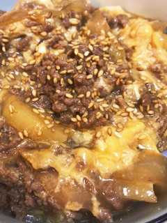 ミンチ玉丼-レシピのメイン写真