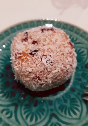 ロースイーツ　フルーツのココナッツケーキ-レシピのメイン写真