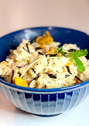 雲丹と芽ひじきの炊き込みご飯-レシピのメイン写真