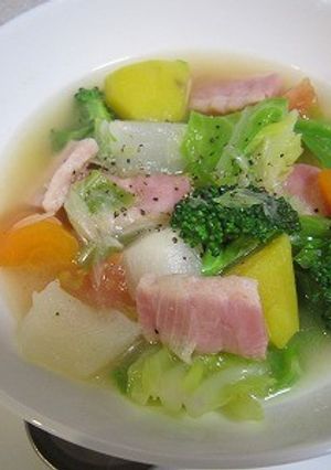 お野菜たっぷりベーコンスープ-レシピのメイン写真